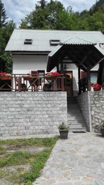 Apartment Zorc Trenta Εξωτερικό φωτογραφία
